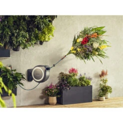 Gardena Wandslangenbox Roll Up 35 Grijs/wit Meter Incl. Tuinspuit 8 Gardena Wandslangenbox Roll Up 35 Grijs/wit Meter Incl. Tuinspuit -Gardena 123 1121