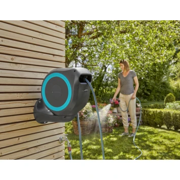 Gardena Wandslangenbox Roll Up 15 Meter Incl. Tuinspuit 4 Gardena Wandslangenbox Roll Up 15 Meter Incl. Tuinspuit - Afbeelding 4