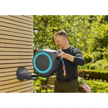 Gardena Wandslangenbox Roll Up 15 Meter Incl. Tuinspuit 5 Gardena Wandslangenbox Roll Up 15 Meter Incl. Tuinspuit - Afbeelding 5